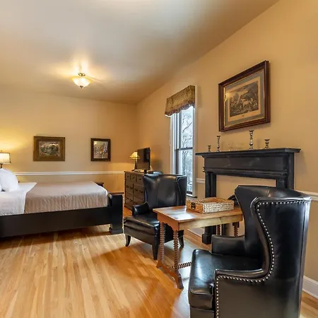 Steele Mansion Inn & Gathering Hub Painesville Exterior foto