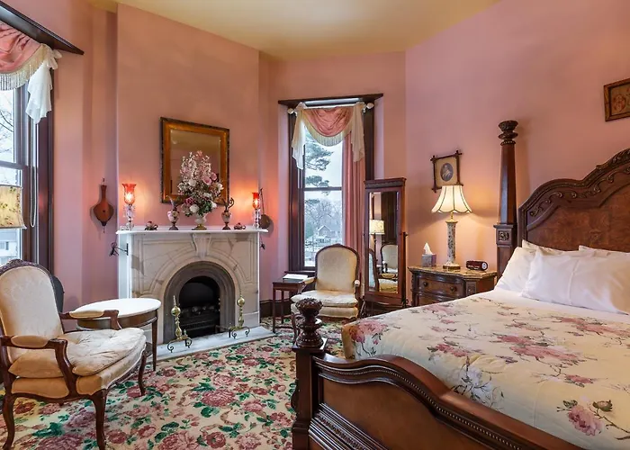 Steele Mansion Inn & Gathering Hub