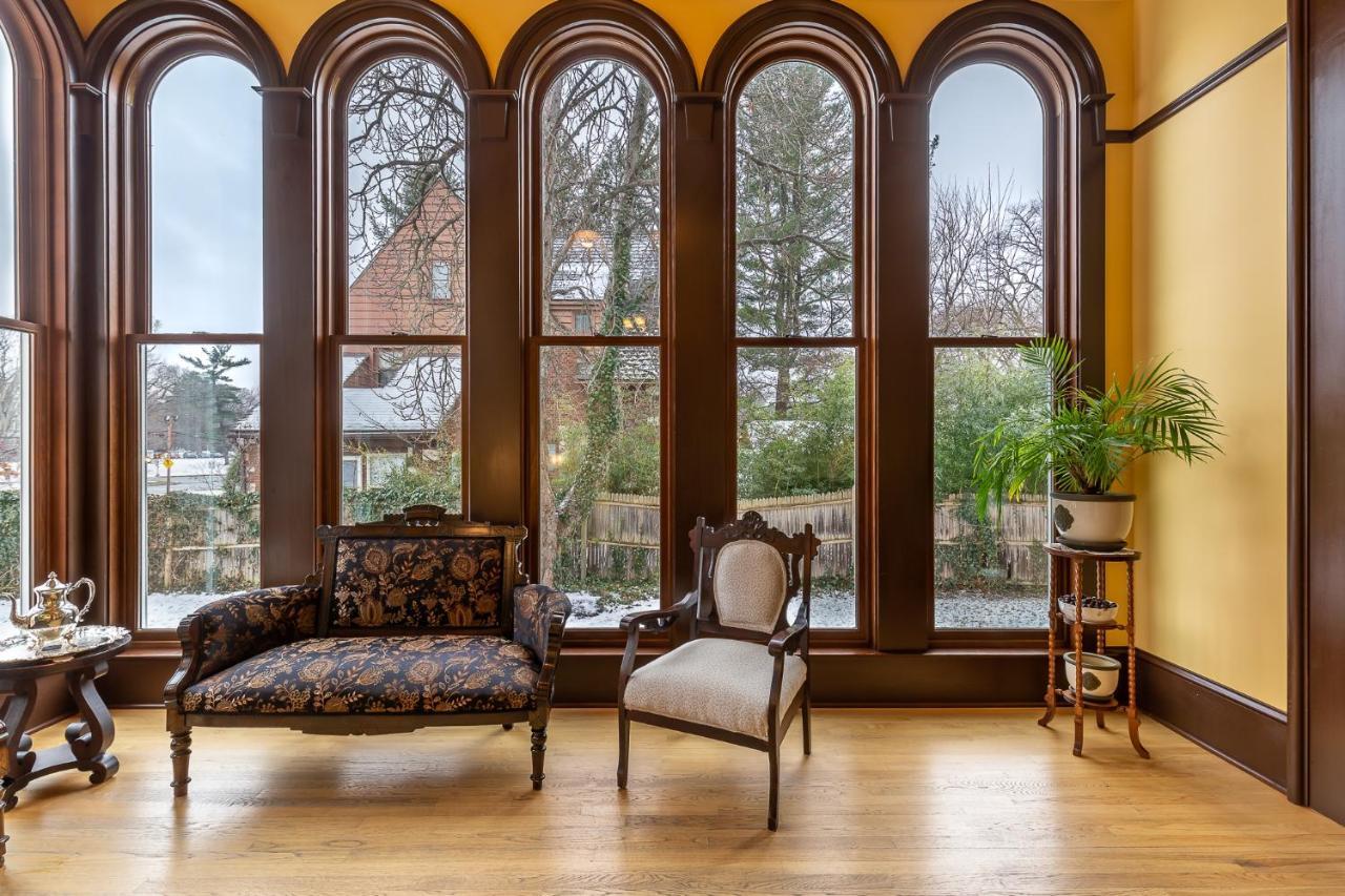 Steele Mansion & Gathering Hub Inn Painesville