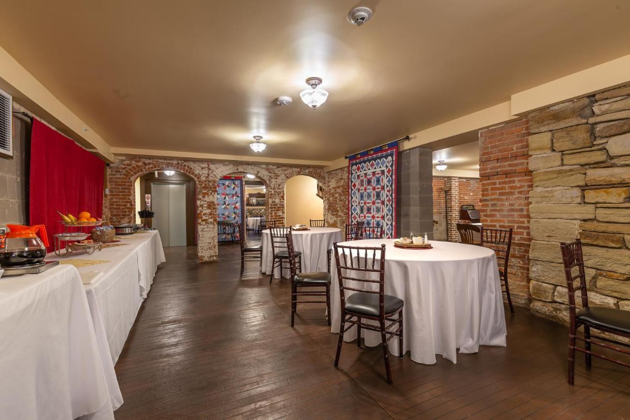 Inn Steele Mansion & Gathering Hub 4*