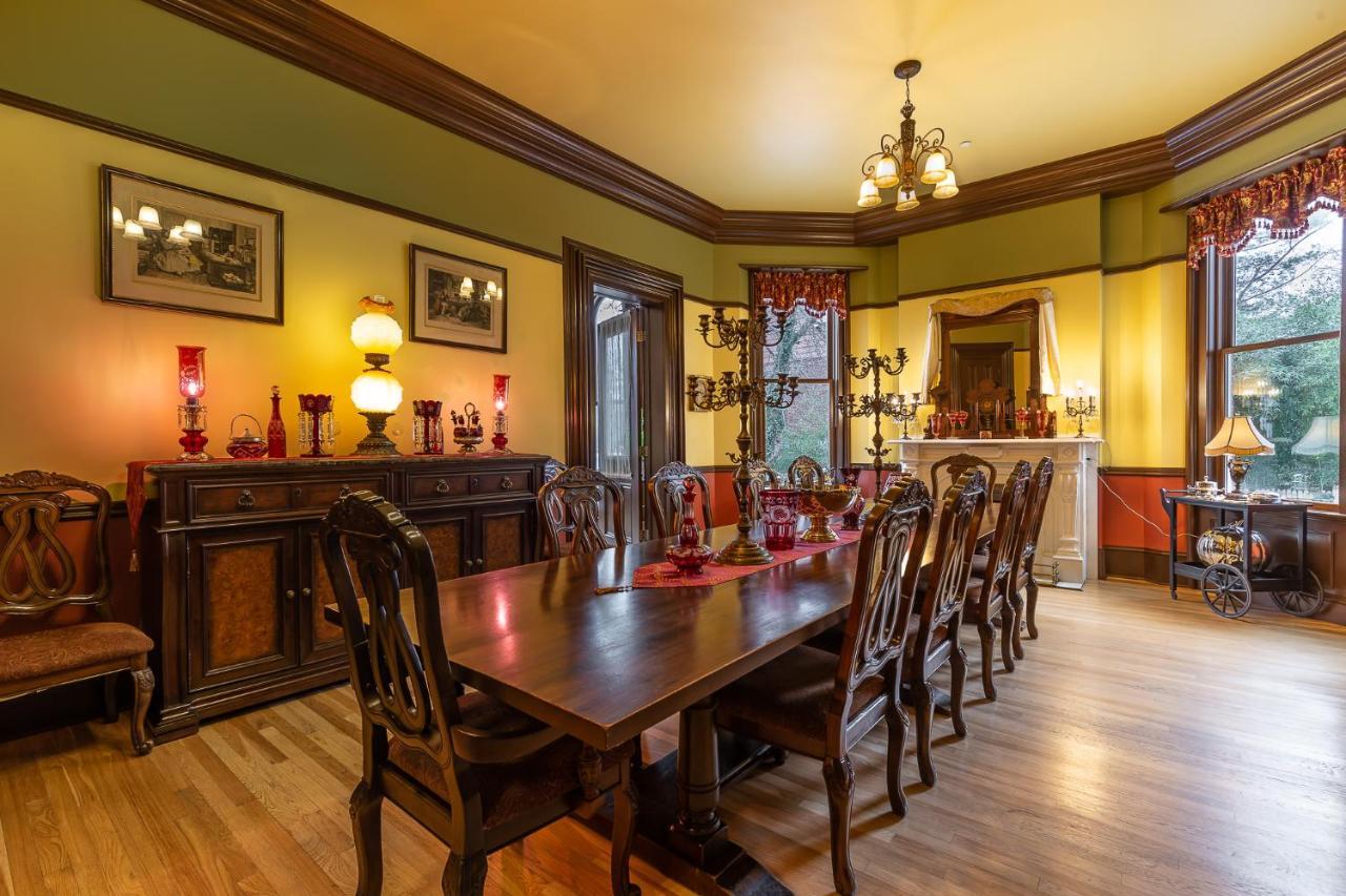 Steele Mansion & Gathering Hub 4*